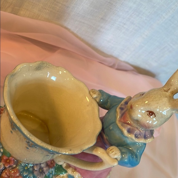 Charming Rabbit Teacup figurine /candle holder /candy dish - Picture 2 of 2